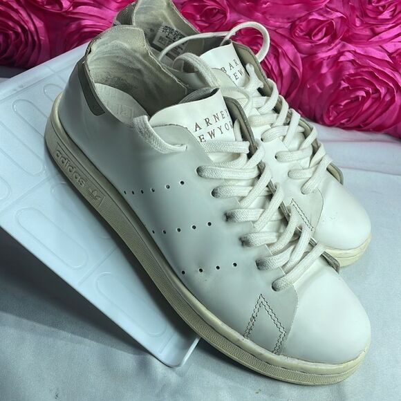 adidas gazelle silver green womens ADIDAS Size 9 Light Grey Mixed Materials Nylon Lace Up Sneakers  Sui  Generis Designer Consignment